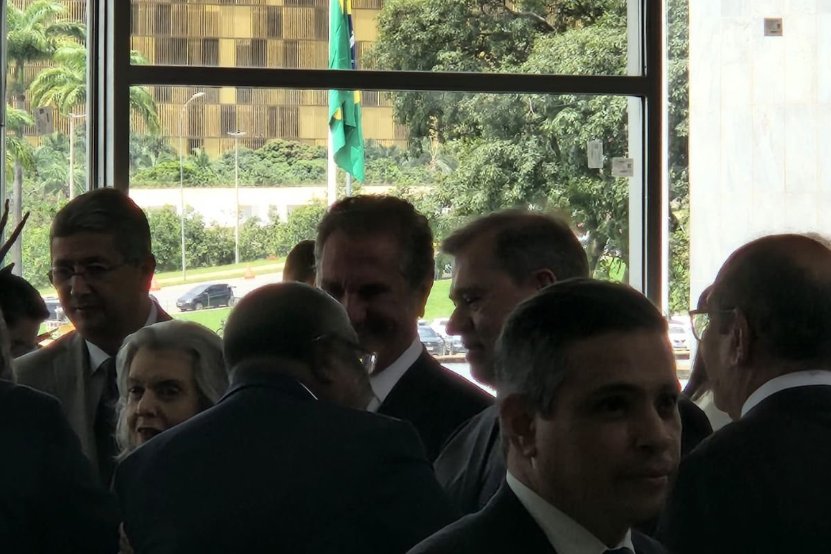 O ex-presidente Fernando Collor e os ministros do STF Cármen Lúcia, Dias Toffoli e Gilmar Mendes, na posse do novo ministro da Justiça, Ricardo Lewandowski
